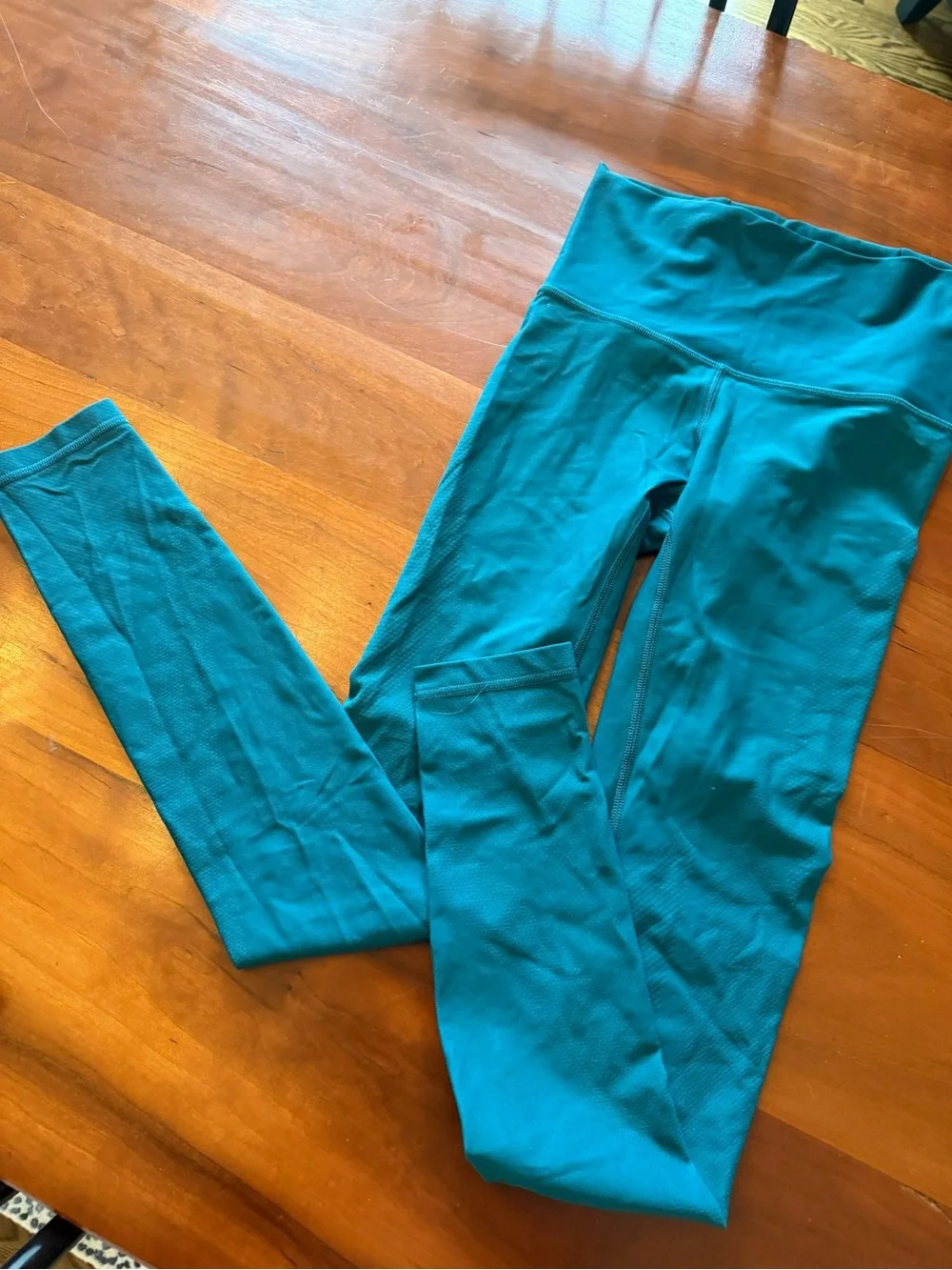 lululemon athletica Women’s Teal Active Leggings (4)